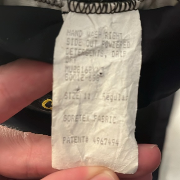 Cabela’s Gore-Tex Socks Size 11 Men Waterproof - Picture 5 of 6